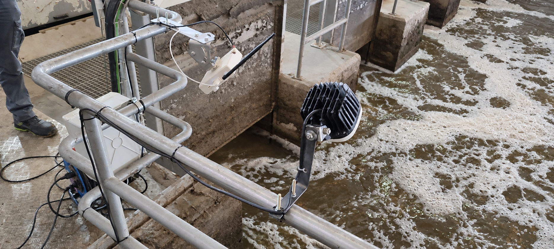 Espumas en una instalación monitorizada por Aquacorp